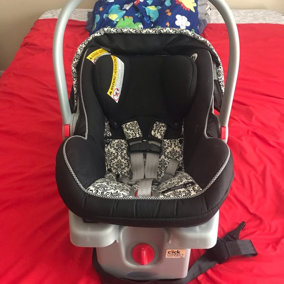 Graco Other Graco Click N Connect Rear Facing Car Seat Base Poshmark